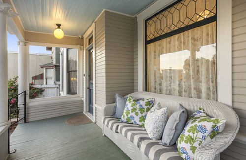 Ventura House | The Arabella House - Charmed Victorian in Historic Downtown Ventura