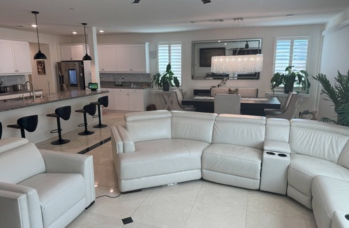 Sun City House | The Art of Sophisticated Elegance in Menifee:Luxury Living w/Separate Gen Suite