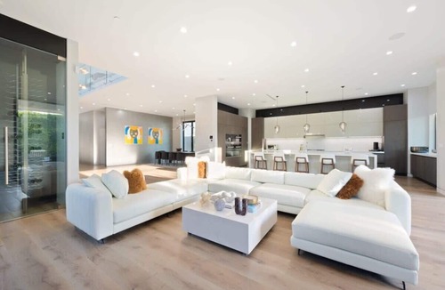 Fairfax District House | The Artezen Villa by Stay Awhile Villas