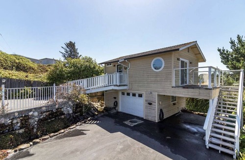 Eureka Apartment | The Boathouse