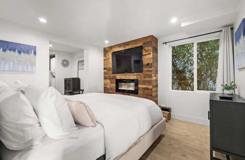 Mission Hills House | The California III