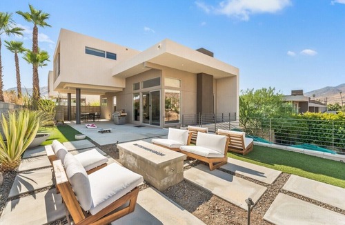 Canyon Corridor House | The Canyon: Luxury Dual Primary Palm Springs home