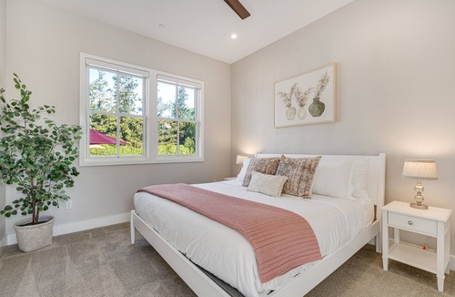 El Verano Other | The Central Modern Farmhouse Sonoma Pool/Hot Tub + Bocce + Sport Court