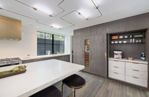 Eastern Malibu House | The Colony Reserve by Stay Awhile Villas