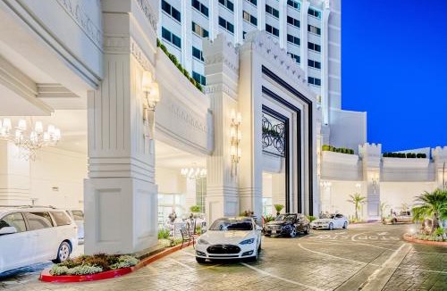 Commerce Hotel | The Commerce Casino & Hotel