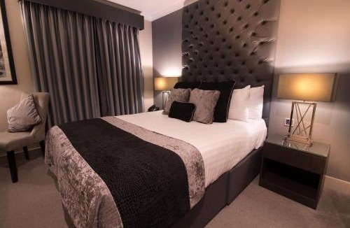 London Borough of Hounslow Hotel | The Continental Hotel and Spa, Heathrow