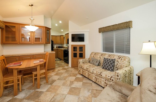 Hemet Cottage | The Cottages at Golden Village Palms RV Resort