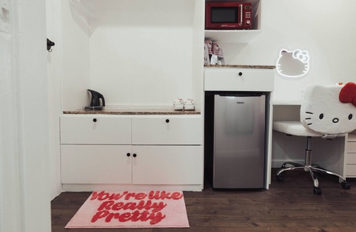 Little Armenia Hotel | The Dixie Hollywood