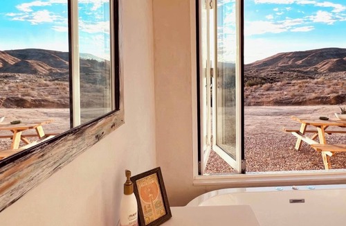 Pioneertown House | The Dollhouse - SPA, Amazing Views