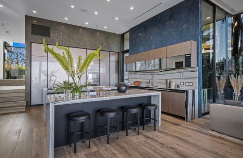Bel Air House | The Donella Mansion: Exquisite Modern Living in Bel Air with Stunning Views