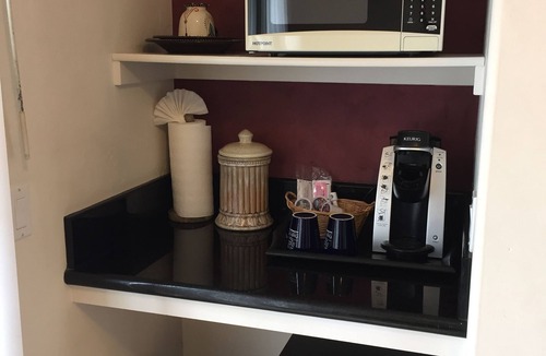 West Beach Bed & Breakfast | The Eagle Inn