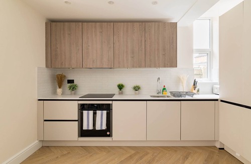 Lewisham Apartment | The Emerald & Oak House