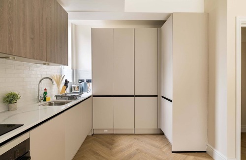 Lewisham Apartment | The Emerald & Oak House