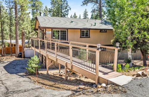 Whispering Forest House | The Fox Den #2568