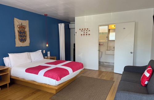 Solvang Hotel | "The HAMLET INN : Where Danish Charm Meets California Hospitality"
