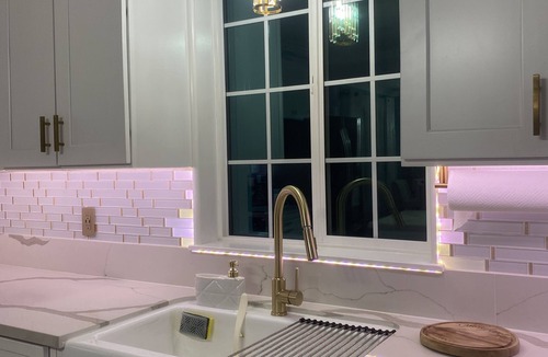 Bassett House | The House on Flagstaff ST