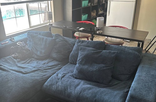 Encino House | THE "LA ARTIST HOUSE"nnShared-Room; Co-Living in a Dorm-Style, Luxury Home.