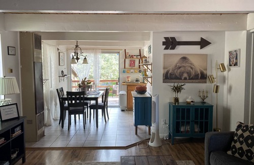 Arrowbear Lake House | The Lil Blue Barn is the perfect family getaway!