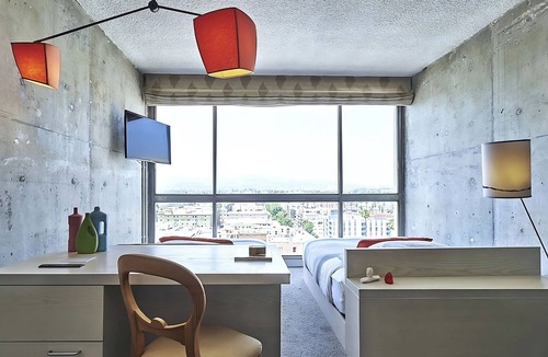 Wilshire Center Hotel | The LINE Hotel Los Angeles, 3x High-level Hollywood Hills View Double Rooms!