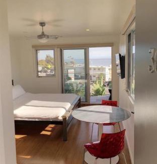 Eastern Malibu Hotel | The M Malibu