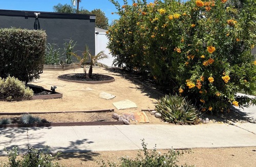 Winnetka House | "The Mockingbird" a new transitional style guest house with private entry.