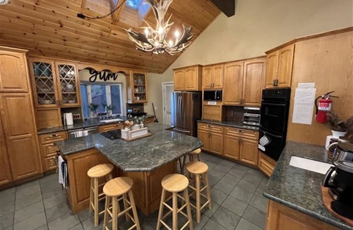 Whispering Forest Cabin | The Moose cabin