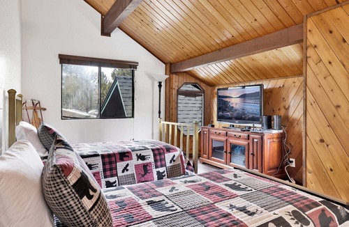 Sugarloaf Cabin | The Moose Tree House Big Bear~Relaxing Retreat~