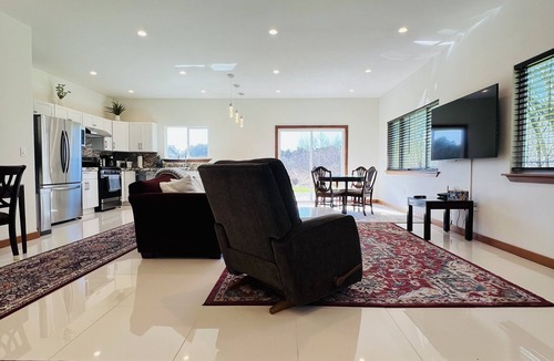 Inglenook House | The Nook, Private Beach House