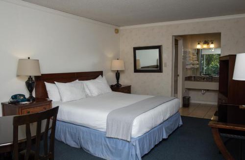 Occidental Hotel | The Occidental Lodge