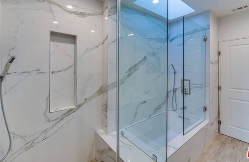 Carthay Circle Villa | The Olympic Onyx Villa