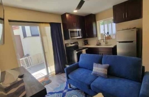 Central San Pedro Apartment | The Orchid, A Charming studio in San Pedro