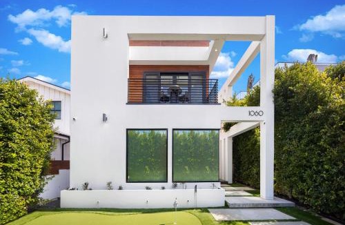 Venice House | The Palms Pad - 5 Min from Beach - Golf,Arcade,Sauna