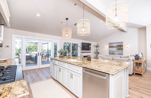 Kit Carson House | The Retreat: Game Room, Pool Table, Pool & Hot tub