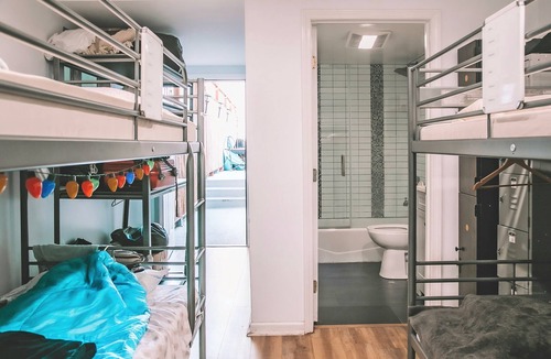 Wilshire Hostel | The Rumi Hostel