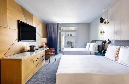 Lucerne - Higuera Hotel | The Shay Hotel
