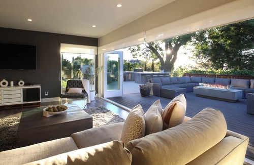 Chatsworth House | The Skyline: HOT TUB/Views/Firepit/Chic 3BR