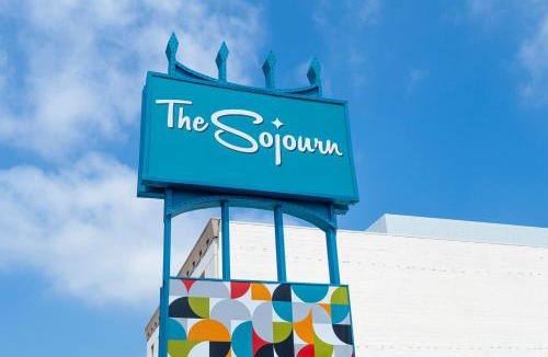 Sherman Oaks Hotel | The Sojourn Los Angeles - Sherman Oaks