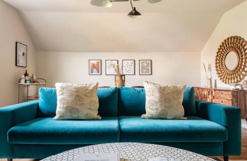 Streatham Apartment | The Streatham Common - Modern & Bright 2BDR Apartment