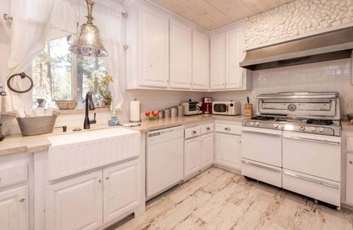 Big Bear Hotel | The Suite at Shay Meadows by Big Bear Vacations