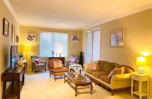 Airport Area Apartment | The Village 5 Mins Walking To Irvine Spectrum