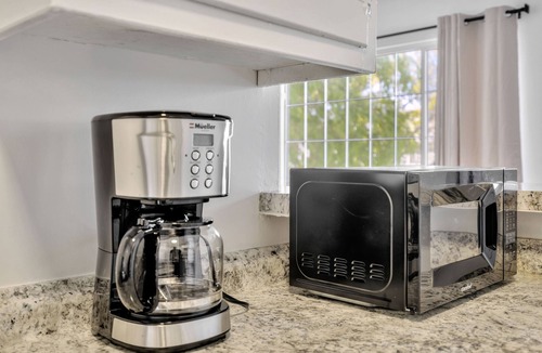 Hollywood Apartment | The Wilcox #5