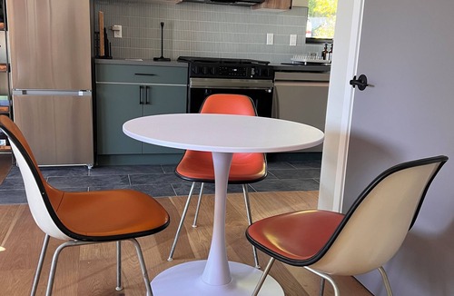 South Pasadena Apartment | The Zen Haven ~Stylish Mid-Century Modern Studio