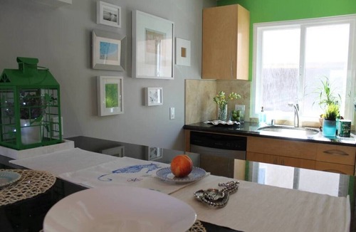 South Mission Beach Apartment | This studio is a 0 bedroom(s), 1 bathrooms, located in San Diego, CA.