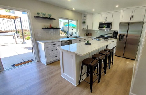 Thousand Oaks House | Thousand Oaks Temp Housing For Insurance/Work/Travel/Remodel!