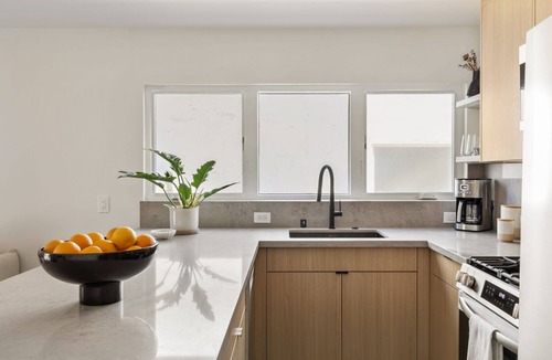 Tree Section Condo | Tide House - Unit B | Modern Seaside 1BD w Parking