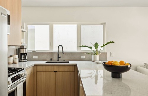 Sand Section Condo | Tide House - Unit C | Modern Seaside 1BD w Parking