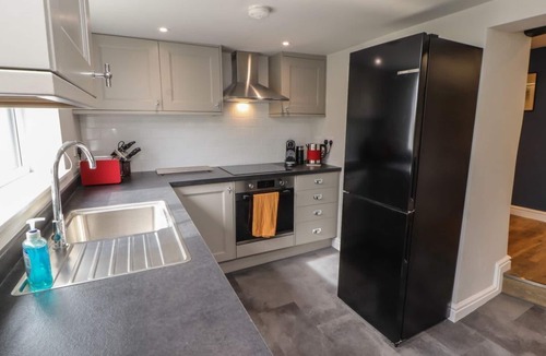 Warton House | Timekeeper’s Cottage in Warton