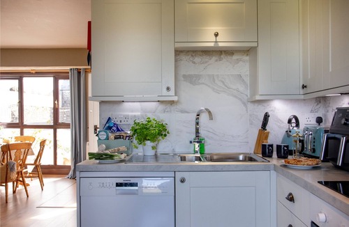 Stibb Cottage | Toad Hall is a spacious cottage in North Cornwall full of character
