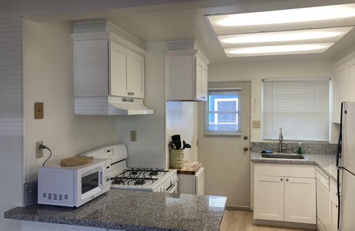 Mission Beach Condo | Top Floor Breezy Beach Duplex - Beach Life