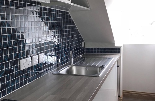 Old Town Apartment | Top Royal Mile 2 Bedroom 2 Shower Room Apartment